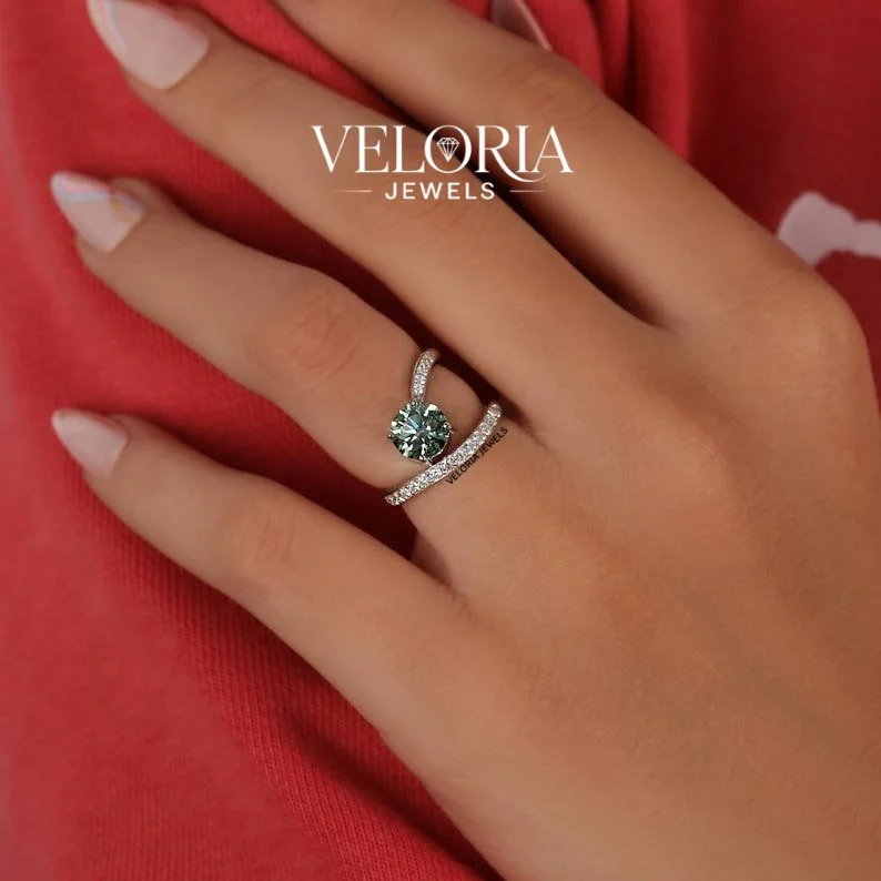 Green Stone Bypass Ring — view 2