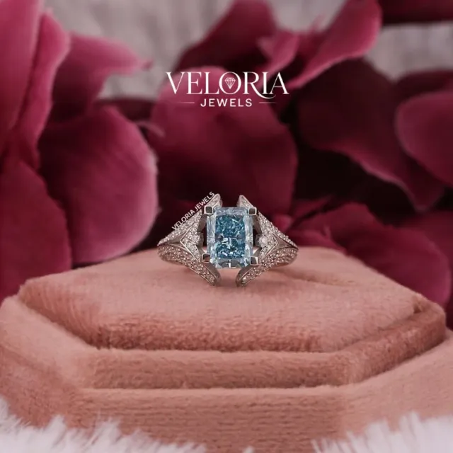 Blue Stone Vintage Ring