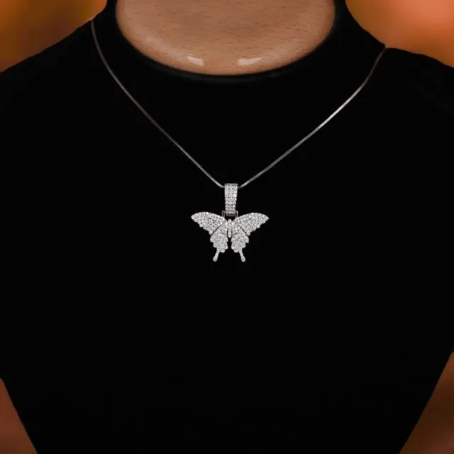 14K Gold Pavé Diamond Butterfly Necklace