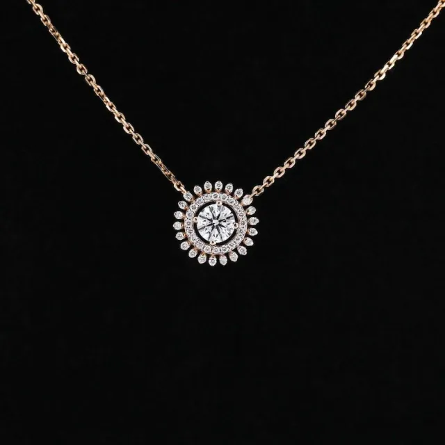 Round Halo Diamond Pendant